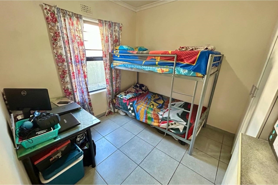 2 Bedroom Property for Sale in Parklands Western Cape